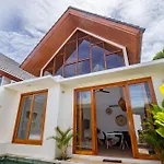 A12 - Private Villa In Seminyak - Big Pool - All New