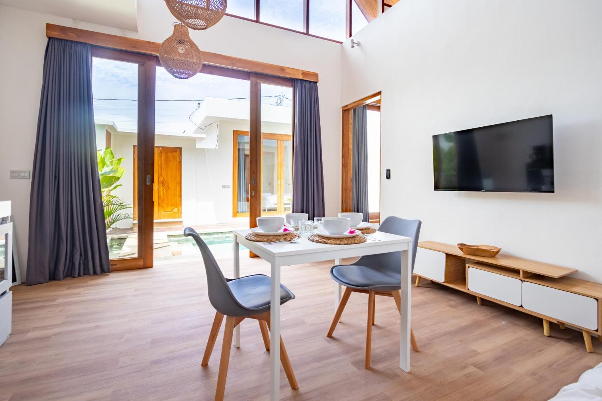 A12 - Private In - Big Pool - New Villa *