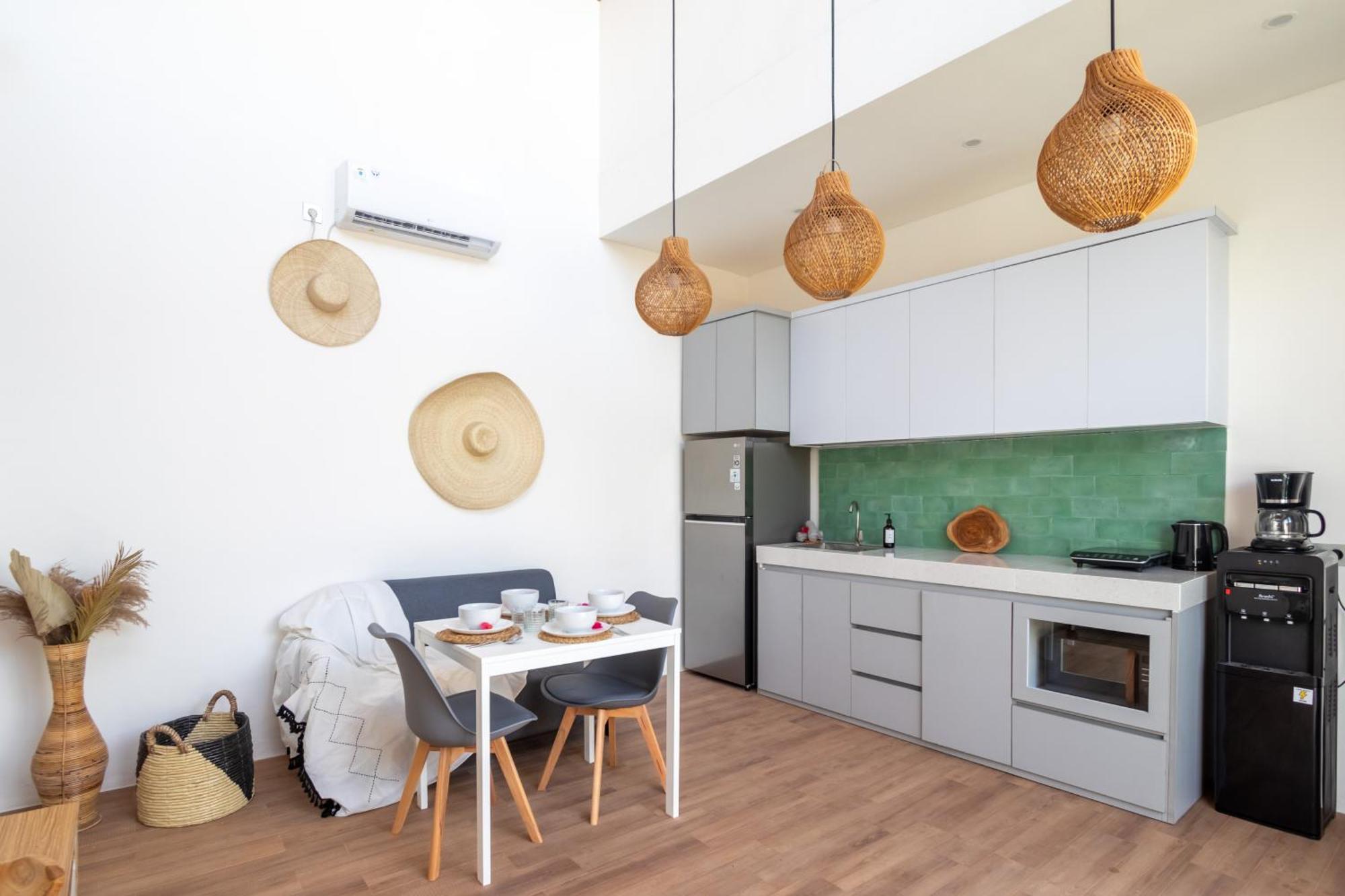 Villa A12 - Private In - Big Pool - New Seminyak (Bali)